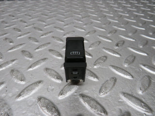27350 Mercedes-Benz W123 280E Rear Windscreen Defroster Switch 0008206110