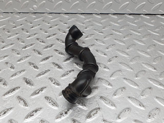 41249 Mercedes-Benz W126 300SE Air Intake Hose Pipe 1030940482