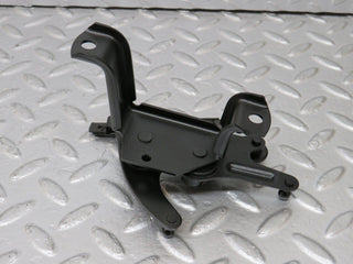 34585 Mercedes-Benz C126 380SEC Coupe Throttle Linkage