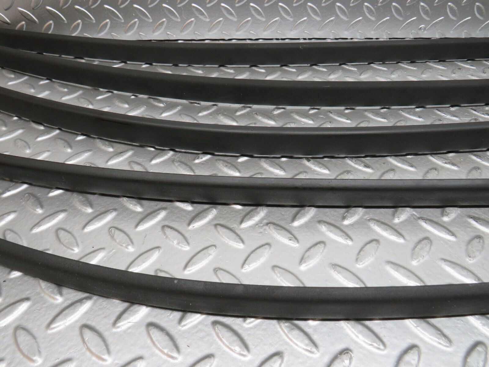 27842 Mercedes-Benz S124 300TE Wagon Roof Cladding Set