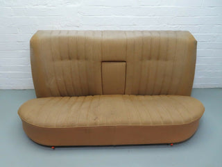 5901 Mercedes-Benz W123 200 Rear Seat
