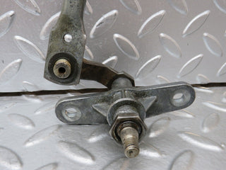 S123 Wagon windscreen wiper linkage used OEM