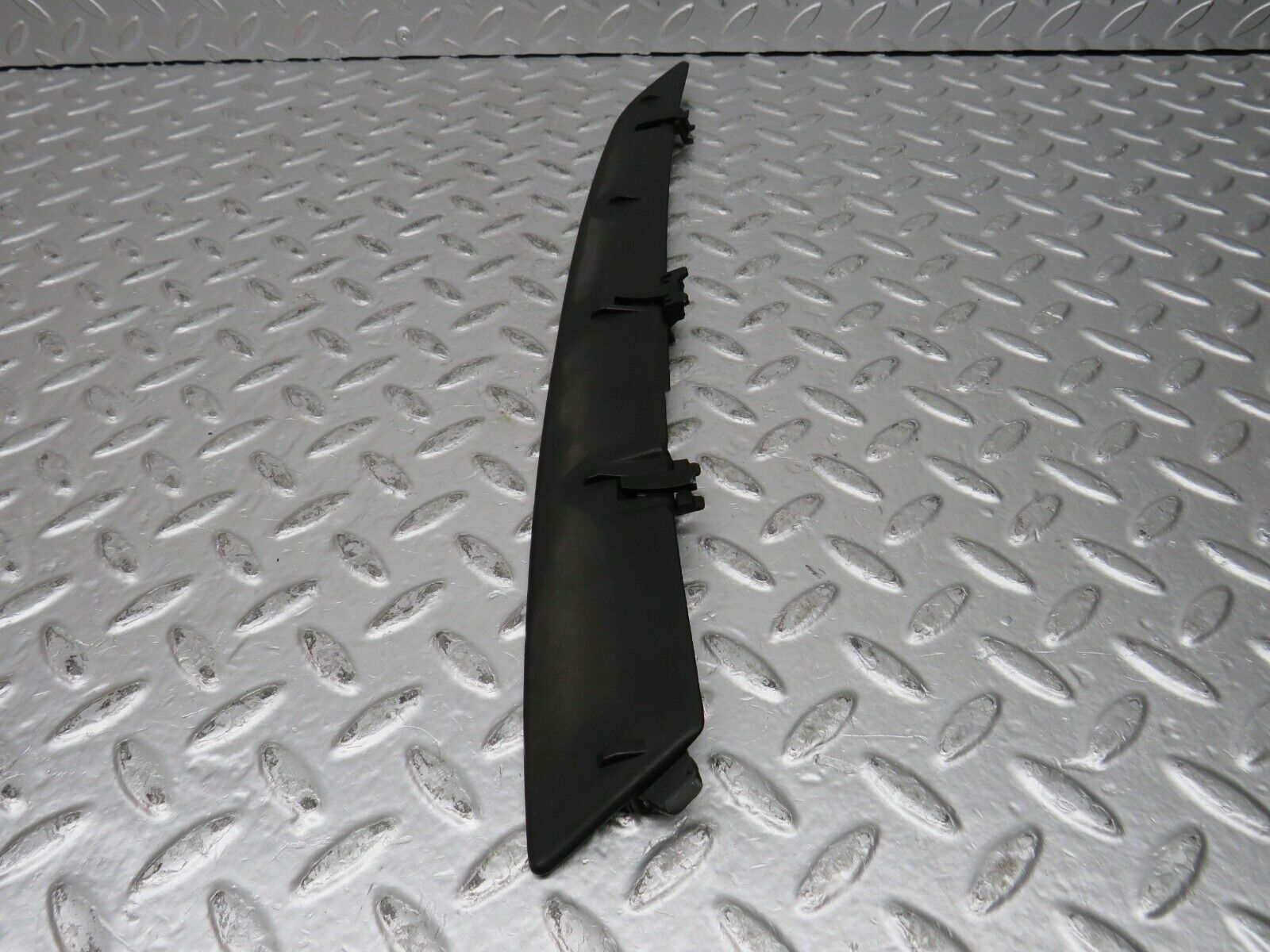 31986 Mercedes-Benz W123 230E Rear Right C Pillar Plastic Trim 1236980114