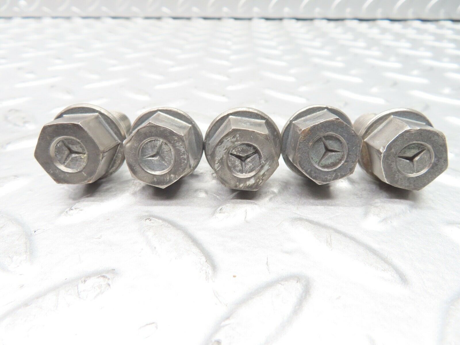 21638 Mercedes-Benz 5x Steel Wheel Lug Bolt M12x1.5