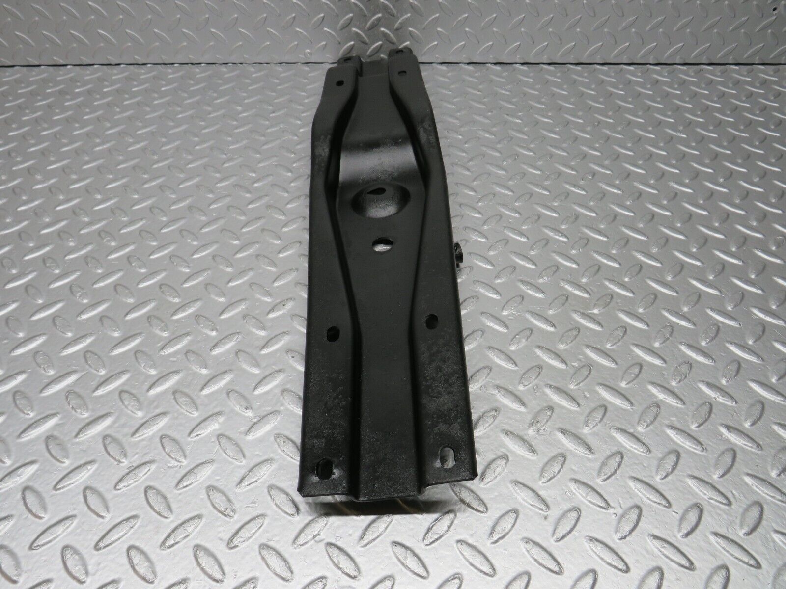 40386 Mercedes-Benz W110 230 Gearbox Mount Bracket