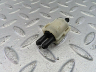 W201 Baby Benz windscreen washer fluid distributor used OEM