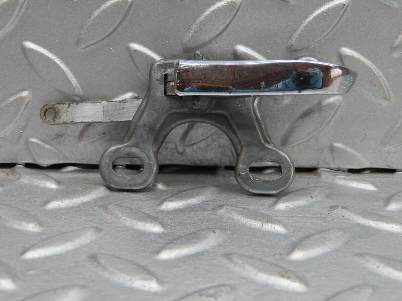 12665 Mercedes-Benz W111 220SE Interior Door Handle Left Side 1107660319