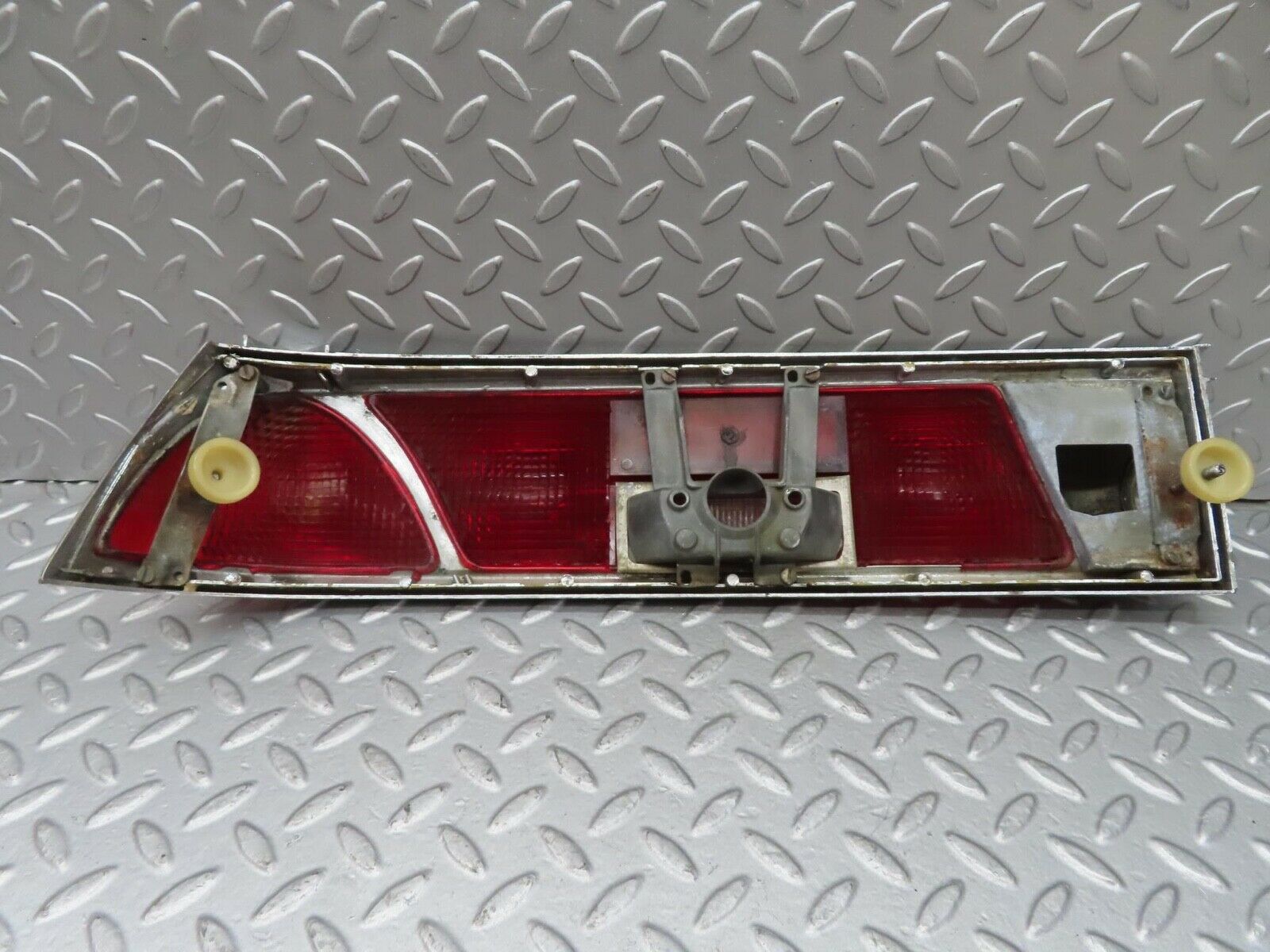 13209 Mercedes-Benz W111 220S Right Tail Light Lens