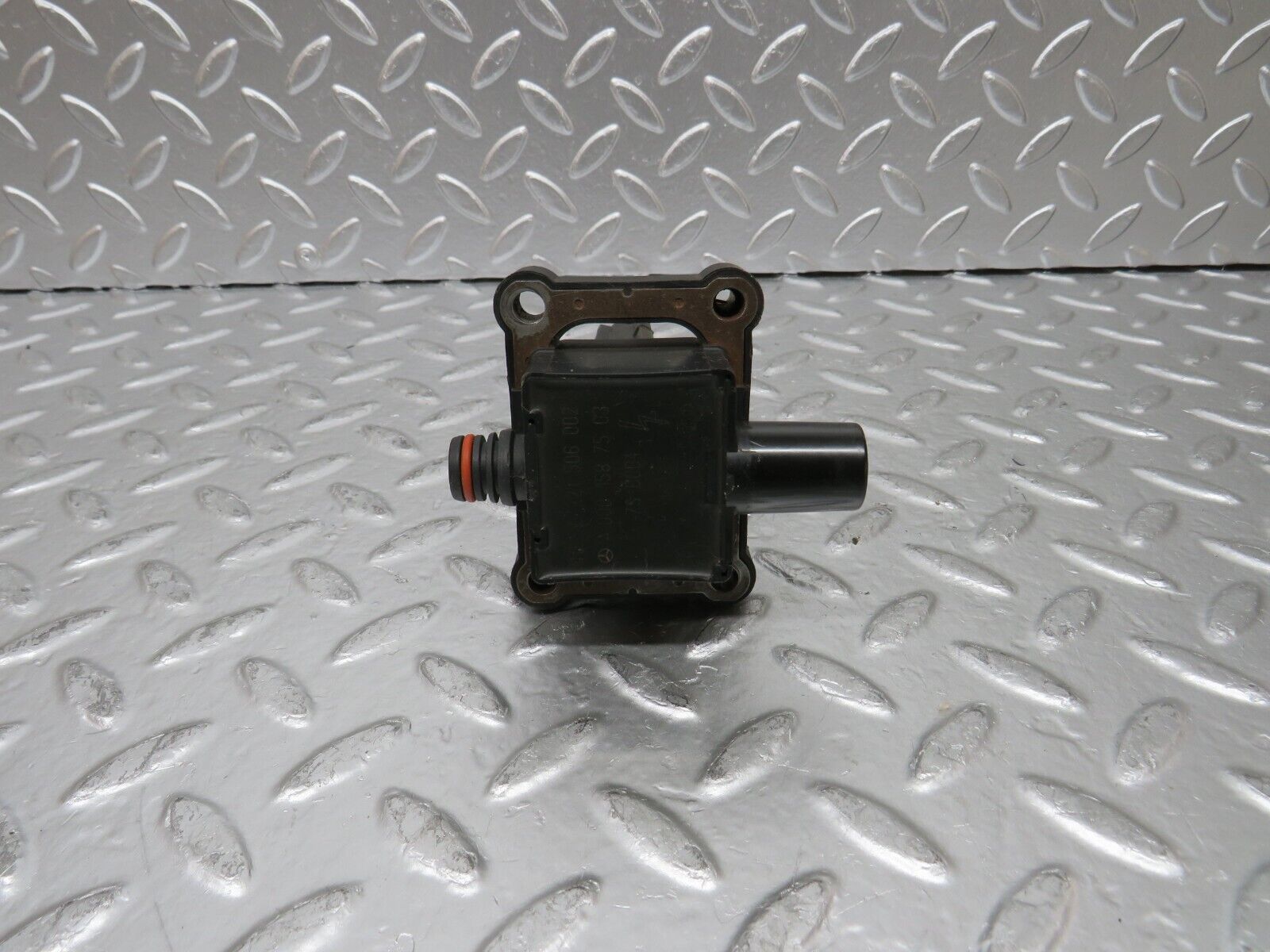 24944 Mercedes-Benz W140 S320 Ignition Coil Bosch 0001587503