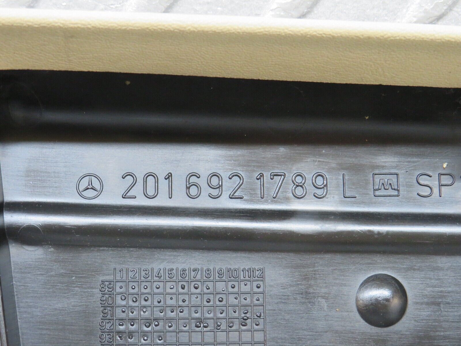 38711 Mercedes-Benz W201 190E 2.6L B Pillar Cover Left Beige 2016921789 2016920044