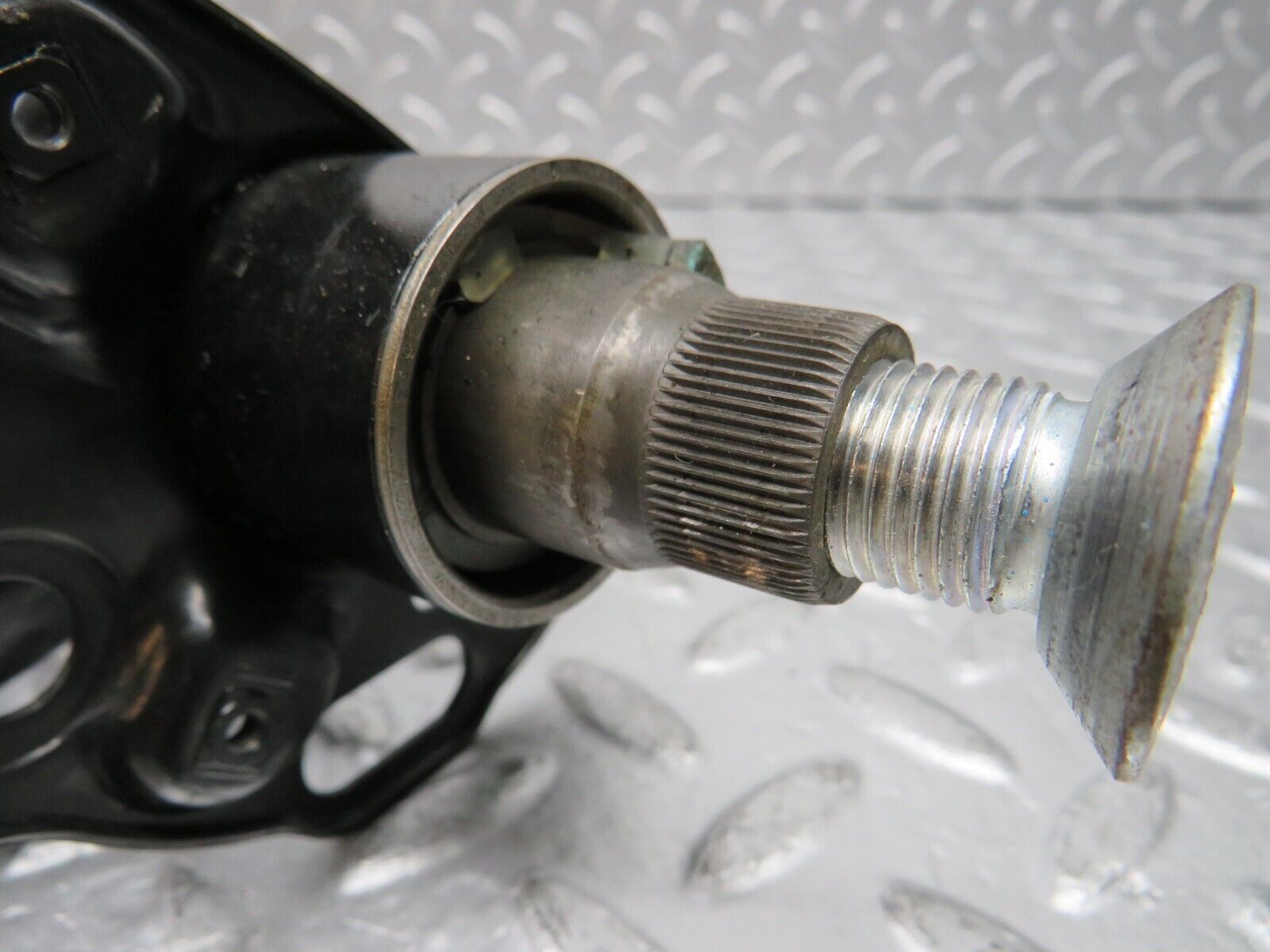 31663 Mercedes-Benz W201 190LE 1.8L Steering Column