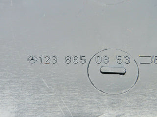 22962 Mercedes-Benz C123 230CE Coupe First Aid Box 1238650353