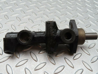 4006 Mercedes-Benz S123 200T Wagon Brake Master Cylinder With Tank