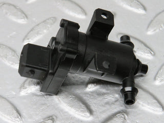 33482 Mercedes-Benz W202 C180 Heater Control Vacuum Valve 2028000178