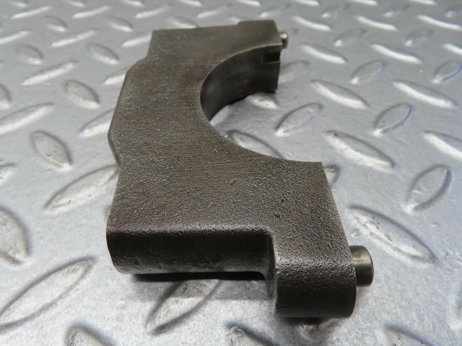 13383 Mercedes-Benz W111 230S Crankshaft Bearing Holder Block 1080110211