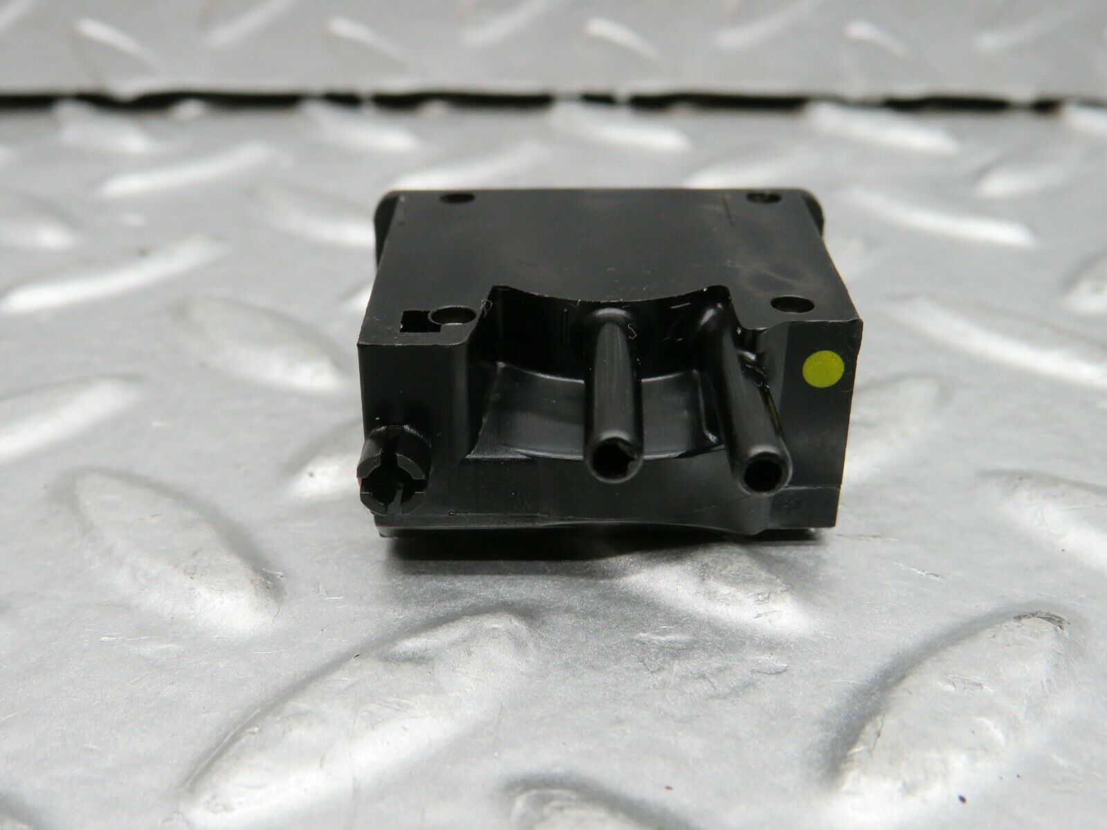 22294 Mercedes-Benz S123 280TE Wagon Headlight Level Switch 0307650101