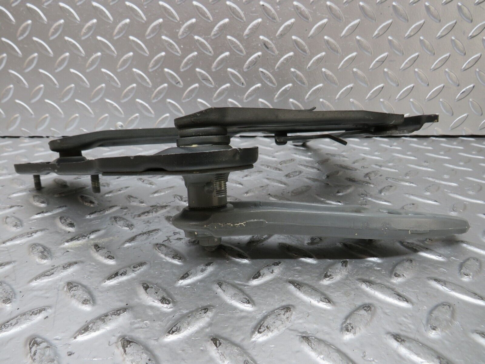 26671 Mercedes-Benz C124 220CE Coupe Bonnet Hinge Left Side 1298870274