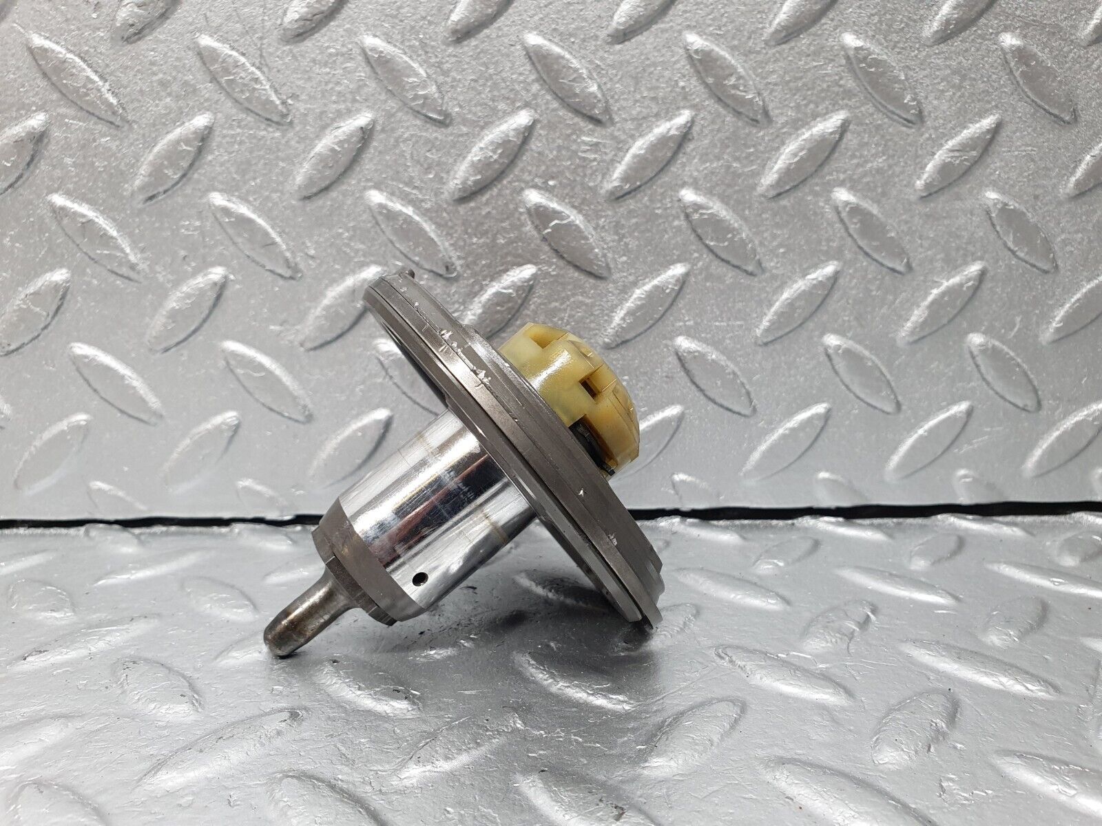 41311 Mercedes-Benz W123 300D Automatic Gearbox Piston 722.118 1152776038