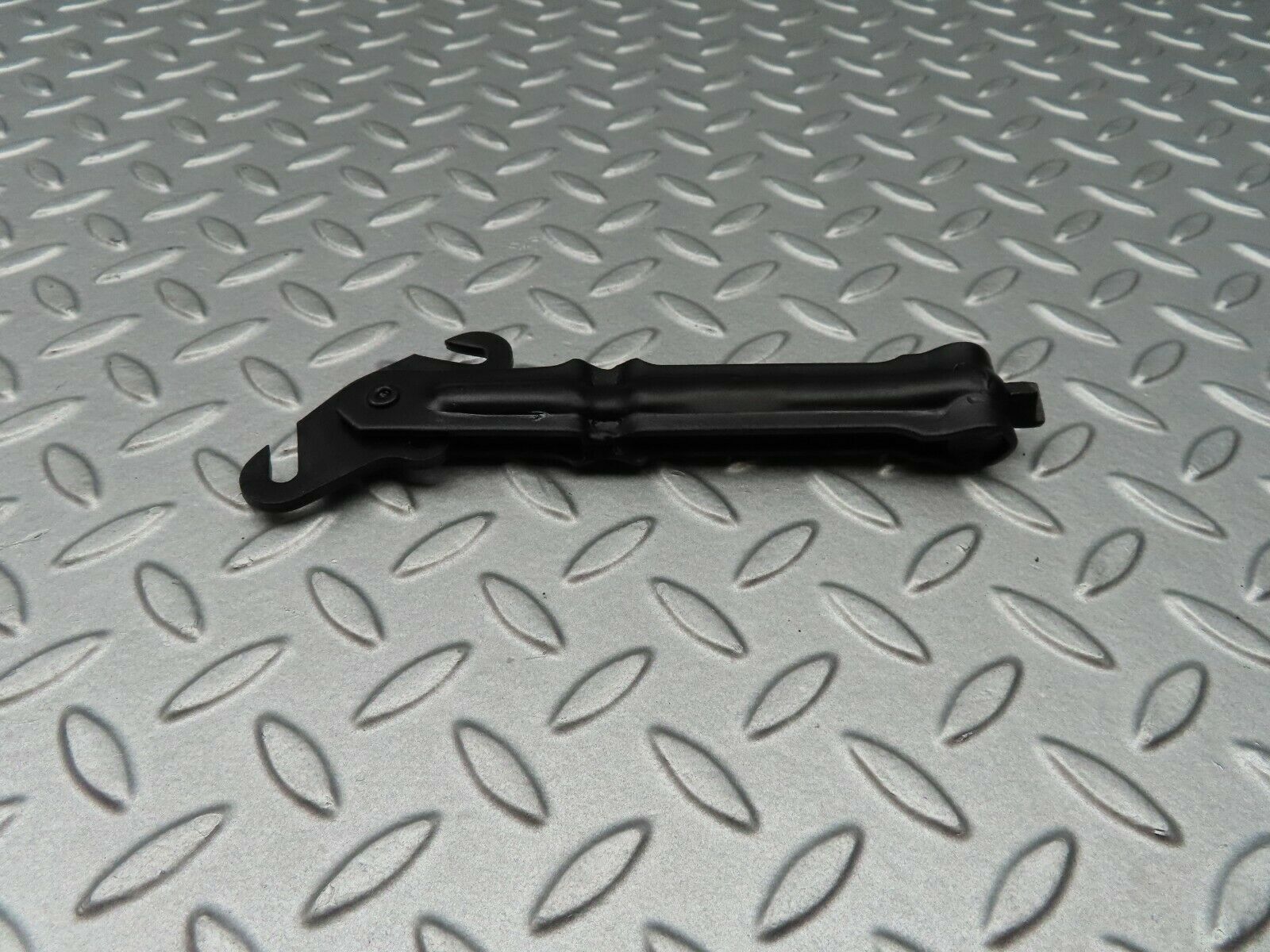 5139 Mercedes-Benz R107 350SL Coupe Handbrake Adjusting Handbrake Regulator