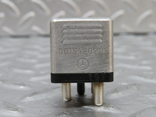 W124 Wagon multi purpose relay used OEM