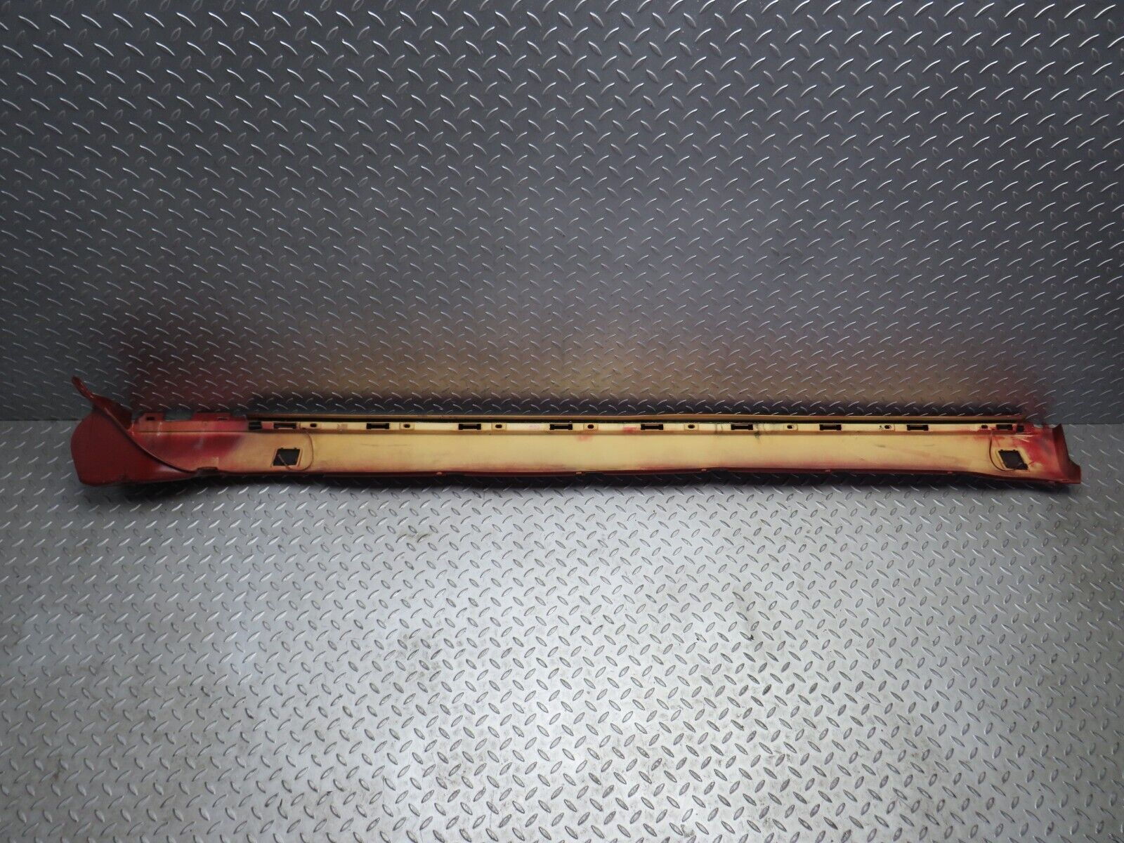 38753 Mercedes-Benz W201 190E 2.6L Side Skirt Right Side 2016906440