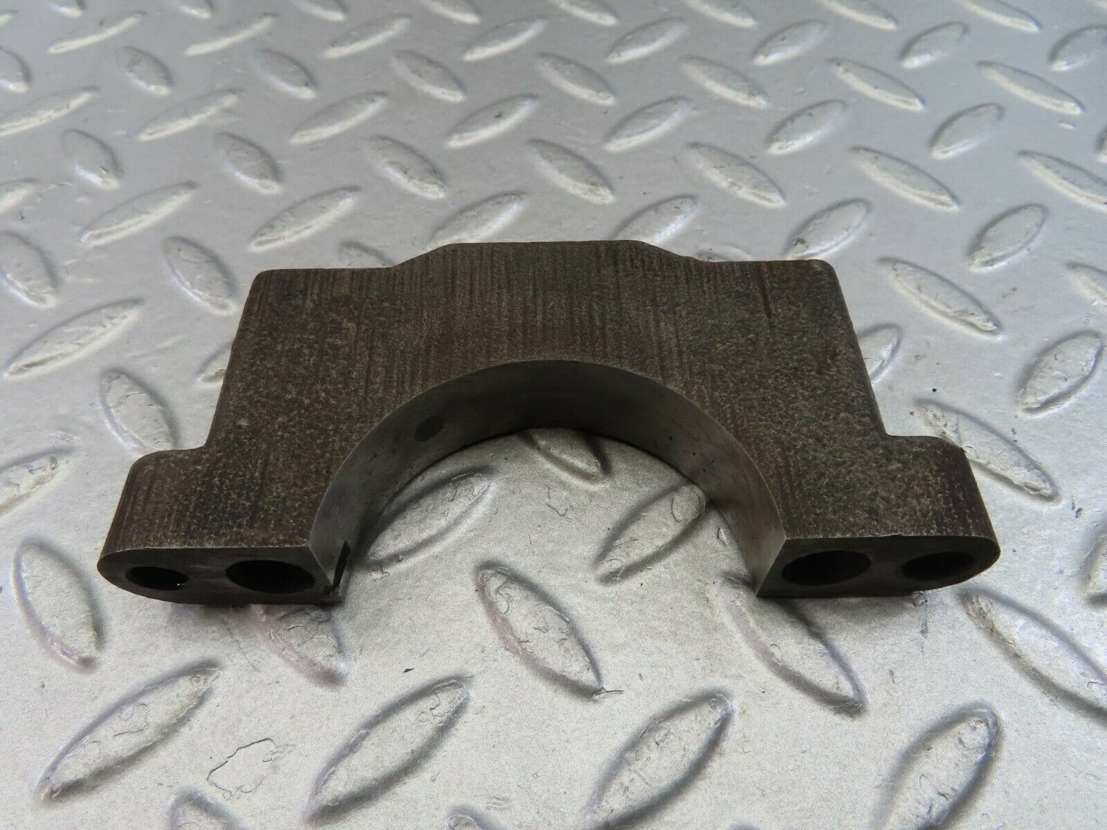 9878 Mercedes-Benz C123 280CE Coupe Crankshaft Bearing Holder Block 1080110211