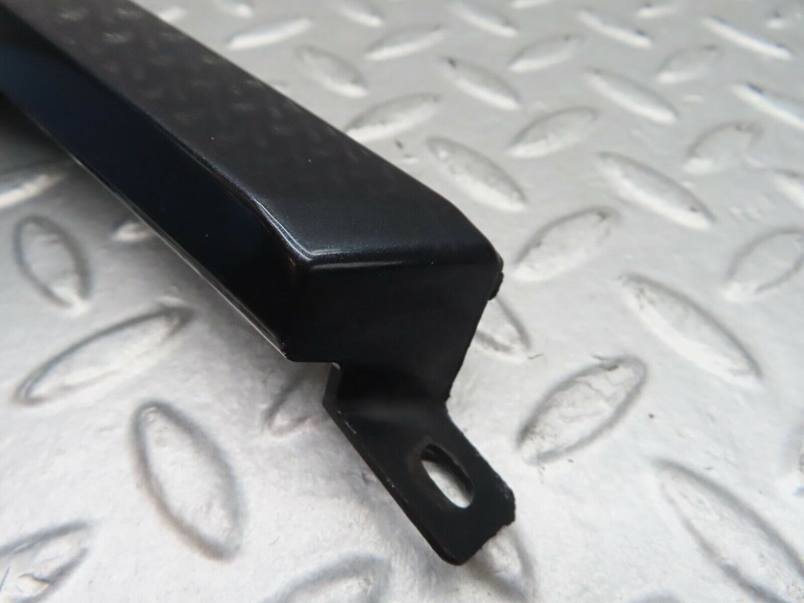 14995 Mercedes-Benz W140 S320 Headlight Lower Trim Left Side 1408260377