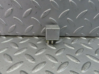 9425 Mercedes-Benz C124 300CE Coupe Multi Purpose Relay 0015420219