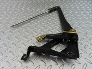 7740 Mercedes-Benz S123 230TE Wagon Handbrake Regulator