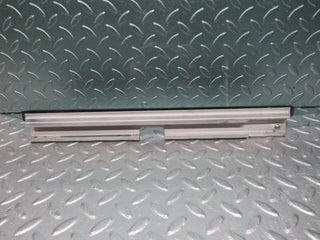 30930 Mercedes-Benz W201 190E 2.0L Front Left Door Window Glass