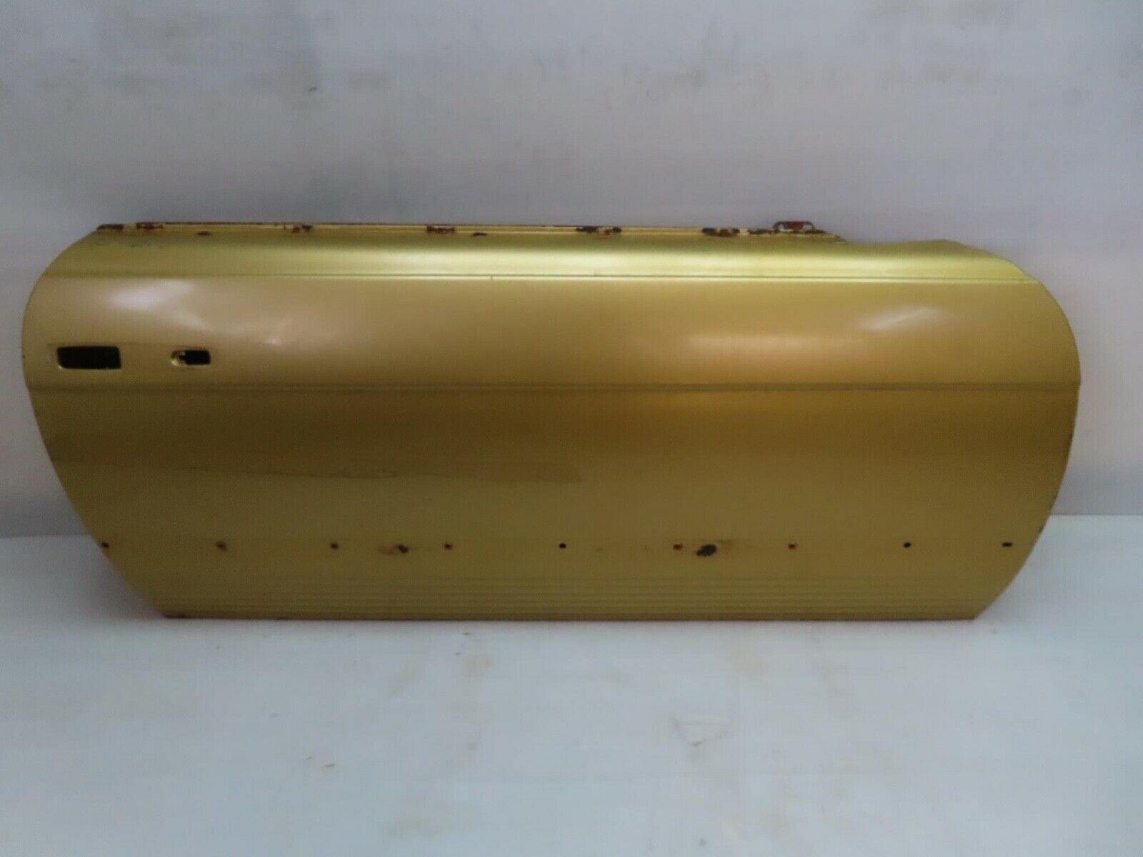 11828 Mercedes-Benz R107 450SL Front Right Door