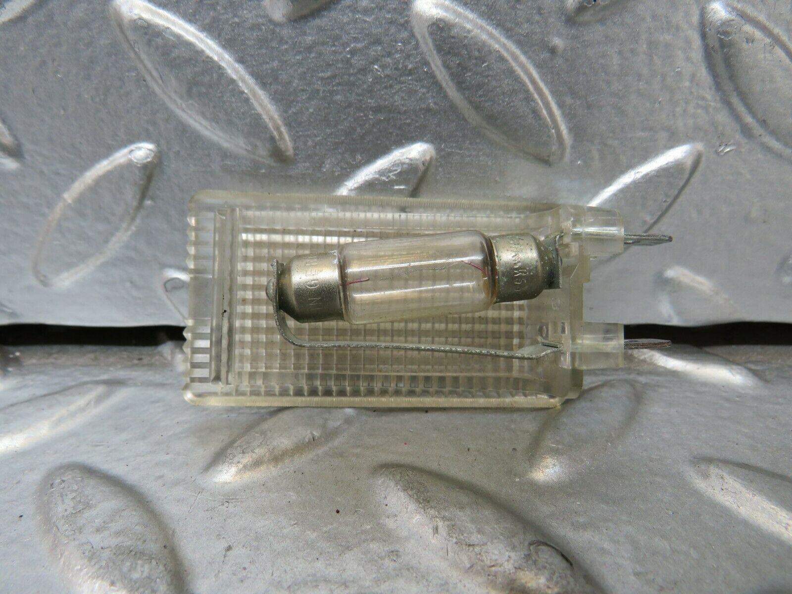 23410 Mercedes-Benz W116 350SE Glove Box Light