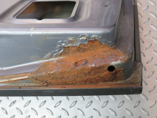 32579 Mercedes-Benz S124 220TE Wagon Tailgate Trunk Door & Handle Moulding Trim