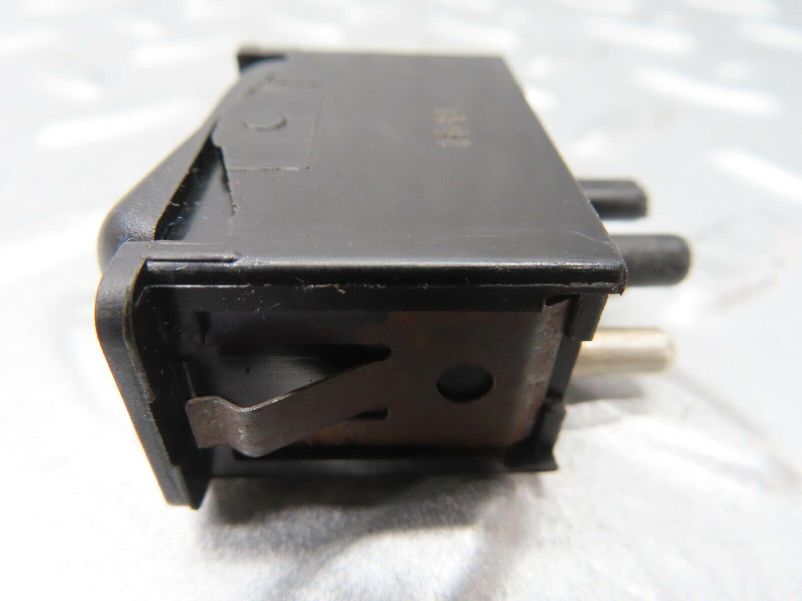 14650 Mercedes-Benz W201 190E Interior Dome Light Switch 0008205810