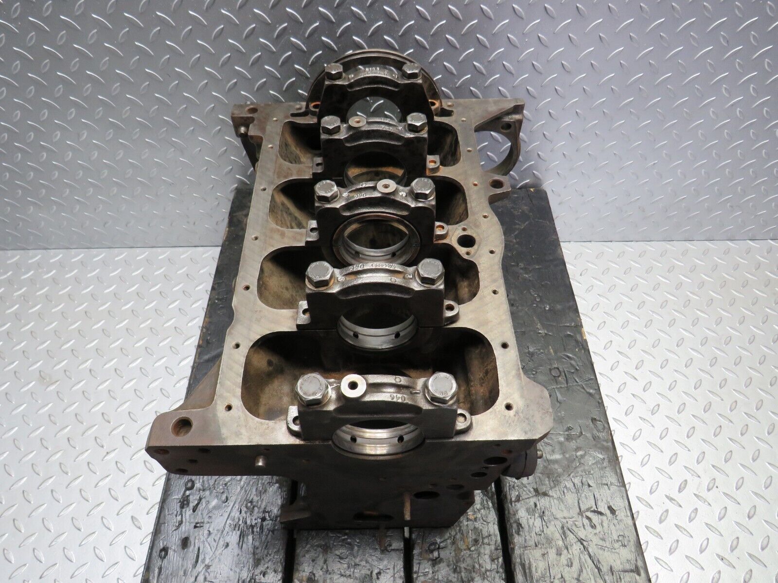 30192 Porsche 924 Engine Block 046103021