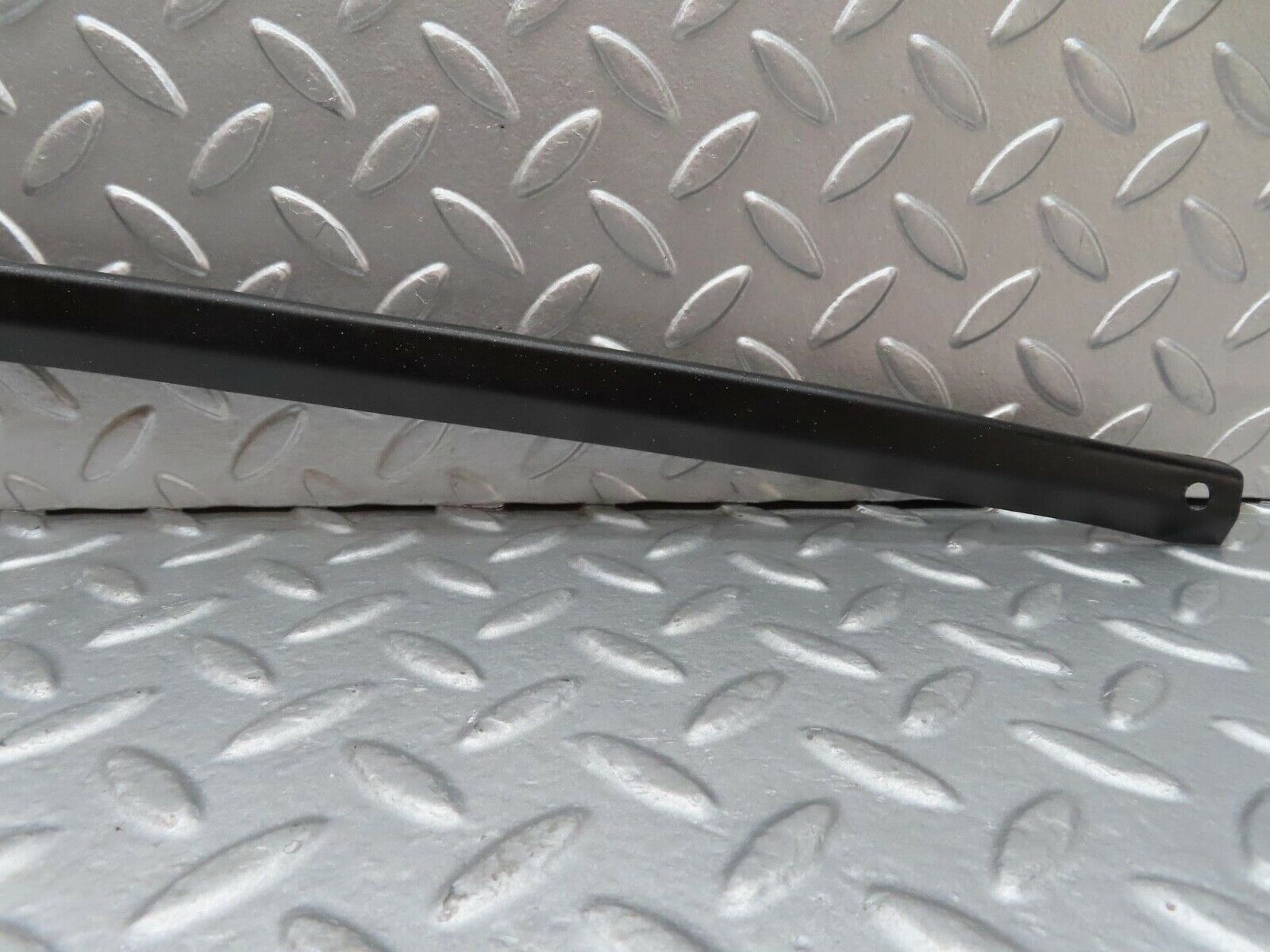 14164 Mercedes-Benz C107 280SLC Front Fender Cross Bar
