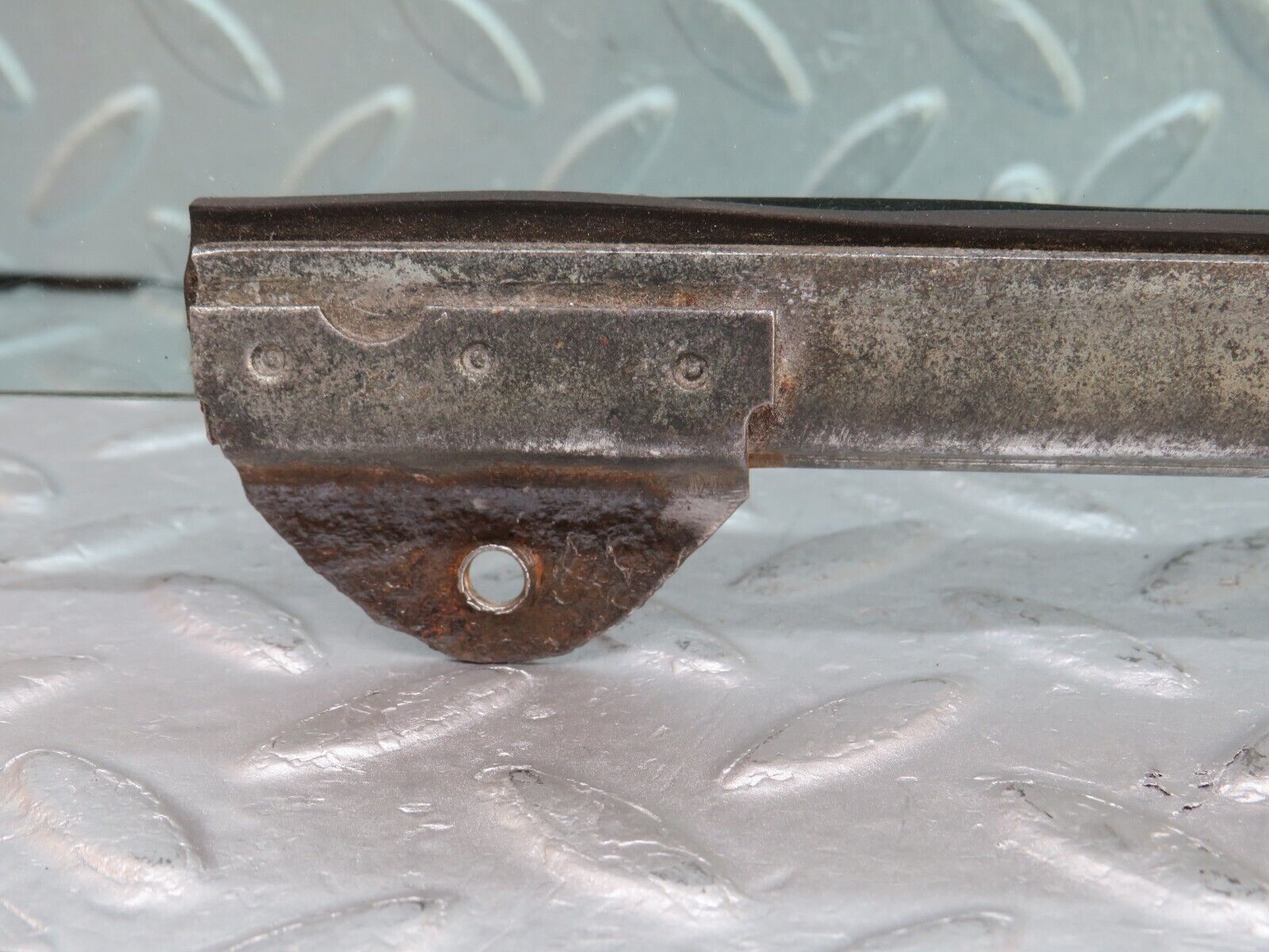 35792 Mercedes-Benz W108 Rear Left Door Window Glass