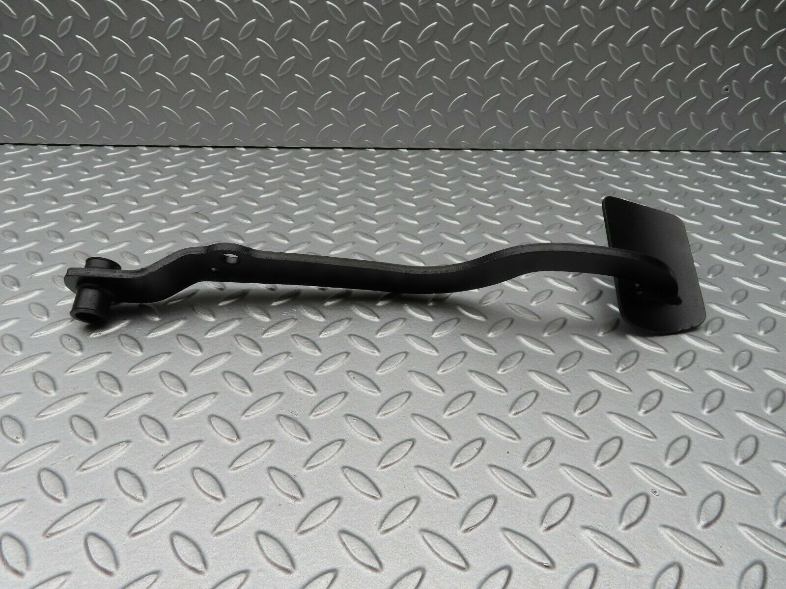 5138 Mercedes-Benz R107 350SL Coupe Brake Pedal