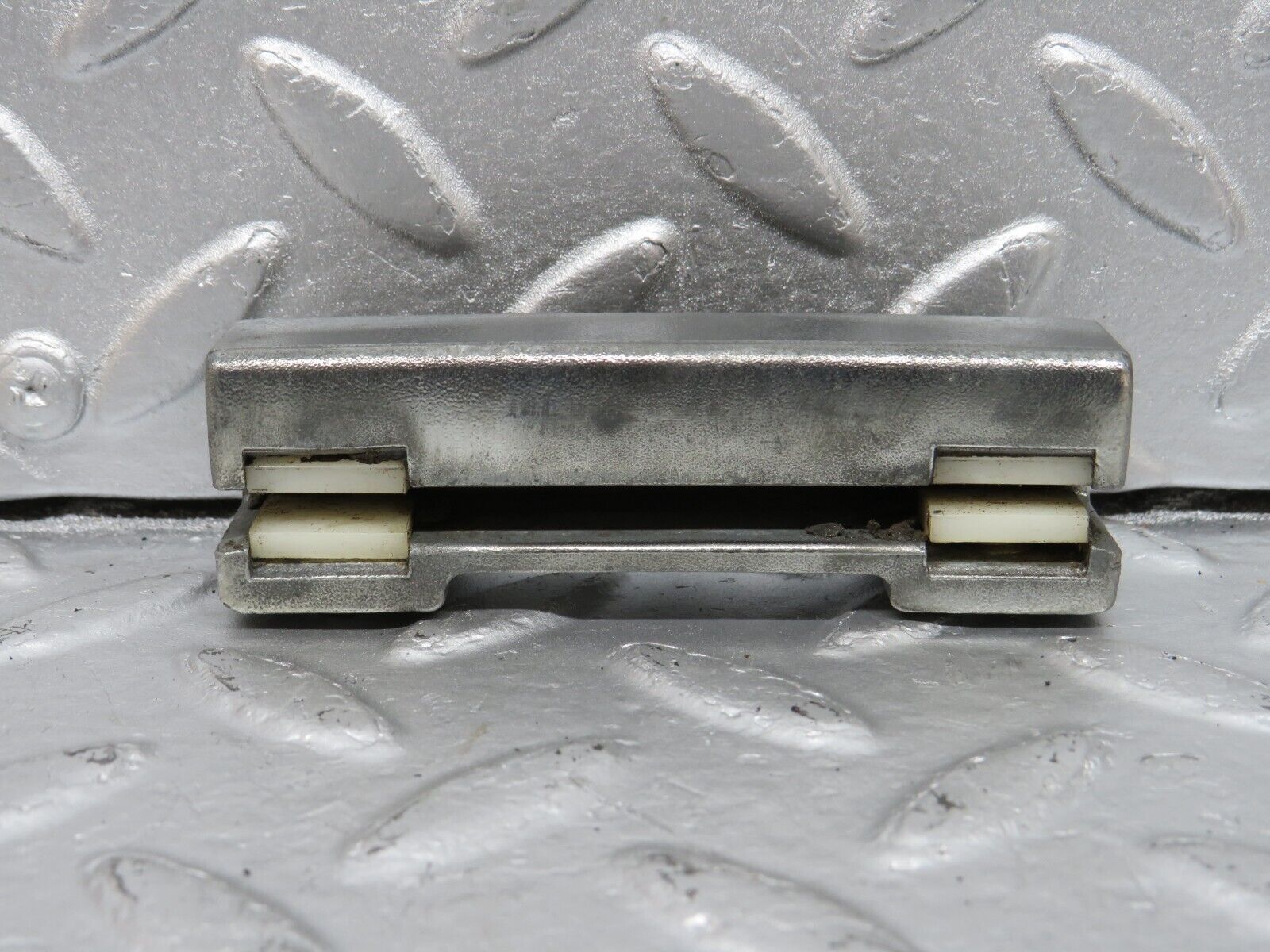 40100 Mercedes-Benz R107 350SL Door Window Guide Bracket