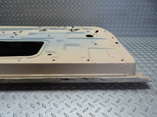 20773 Mercedes-Benz W114 250CE Coupe Left Door