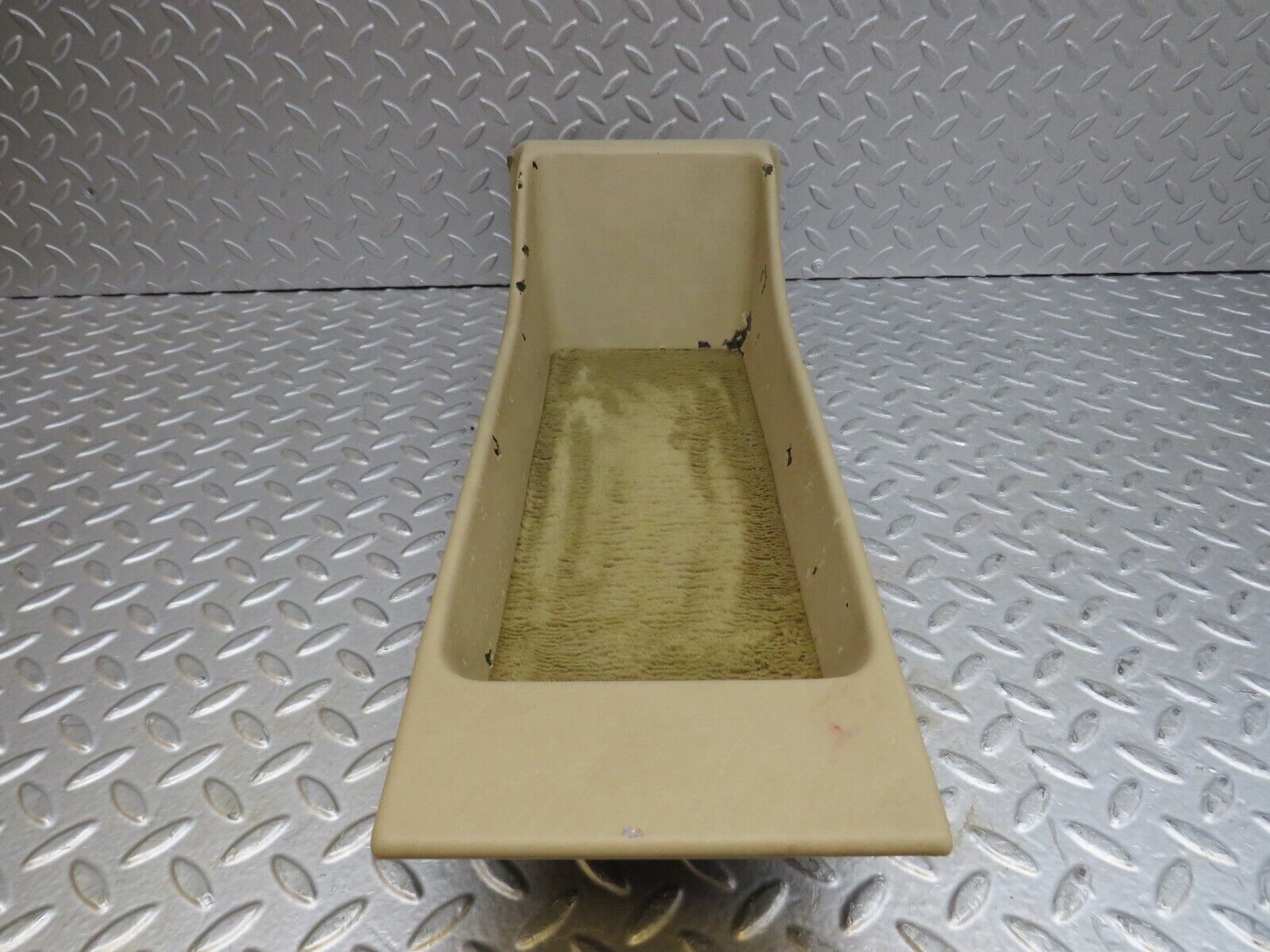 37049 Mercedes-Benz C126 420SEC Coupe Rear Centre Console 1268431107