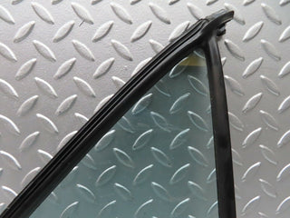 21606 Mercedes-Benz W126 300SE Rear Right Quarter Window Glass 1267350224