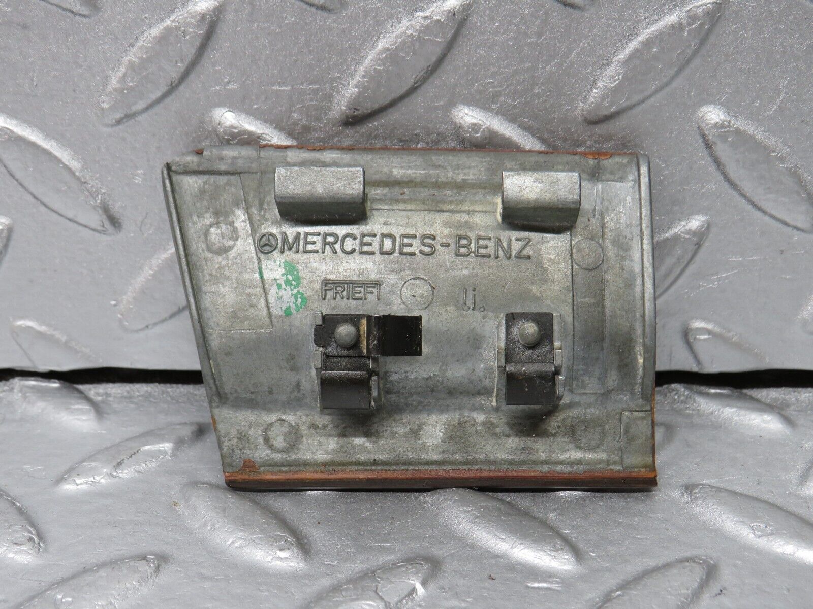 38360 Mercedes-Benz R129 280SL Coupe Door Handle Wood Trim Left Side
