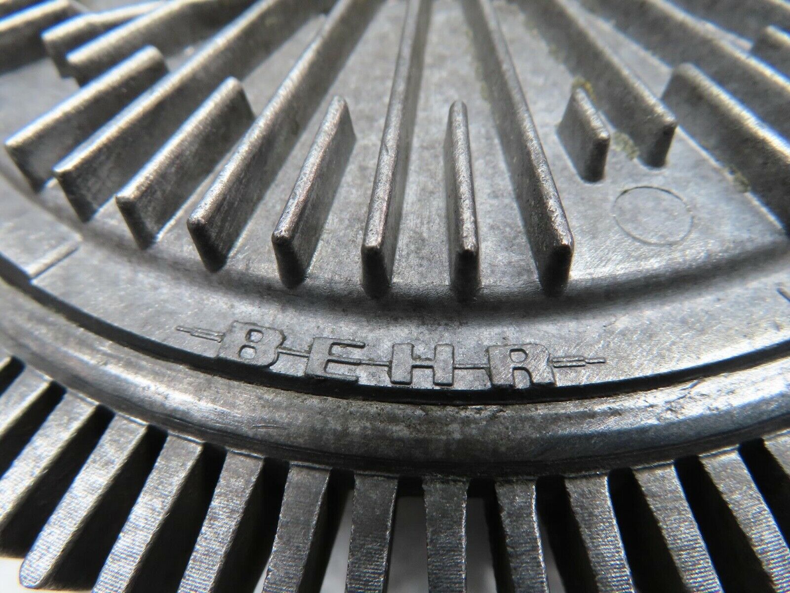 12523 Mercedes-Benz W108 280SE 3.5 Engine Cooling Fan Clutch