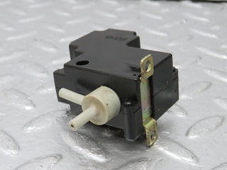 34076 Mercedes-Benz W124 260E Vacuum Valve