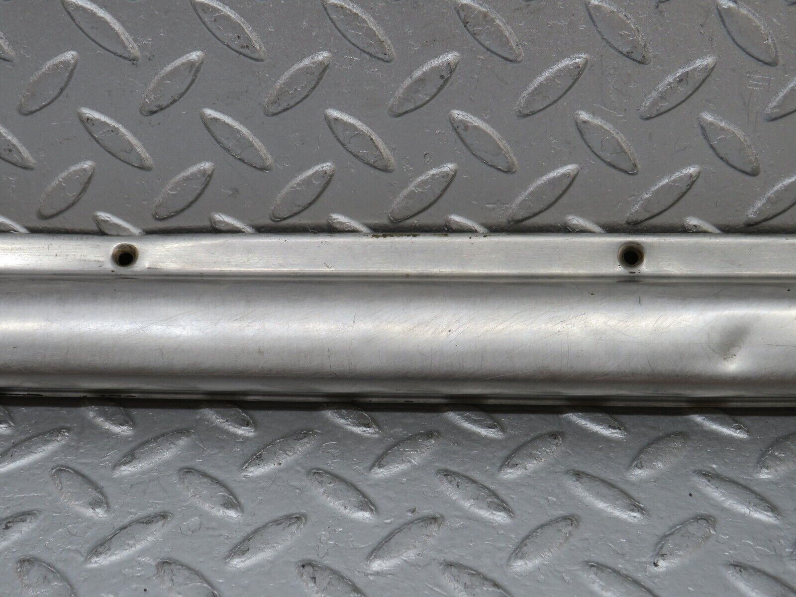 35766 Mercedes-Benz W108 Front Right Door Sill Chrome