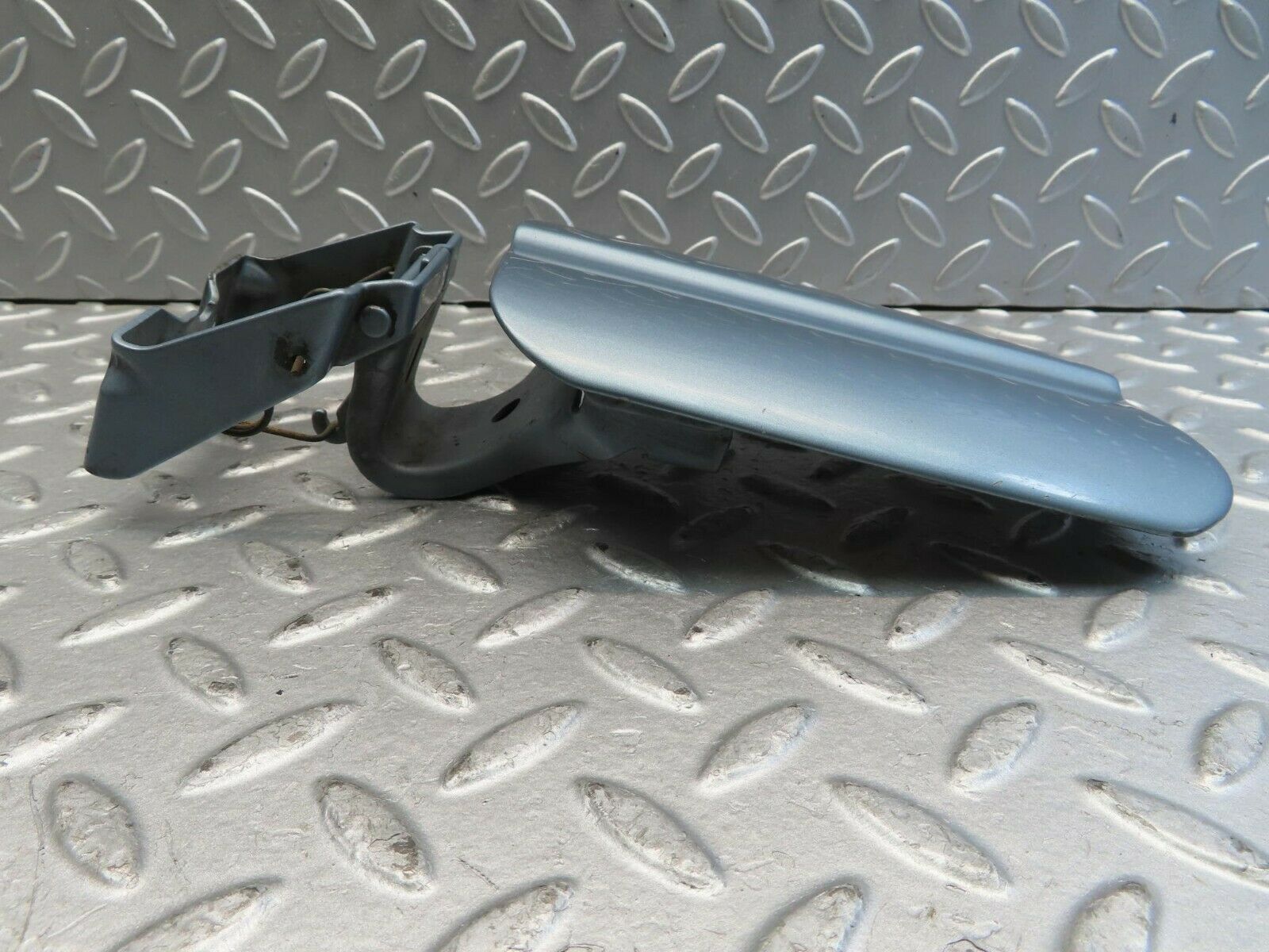 11518 Mercedes-Benz C123 230CE Coupe Fuel Tank Flap Cap 1235840039