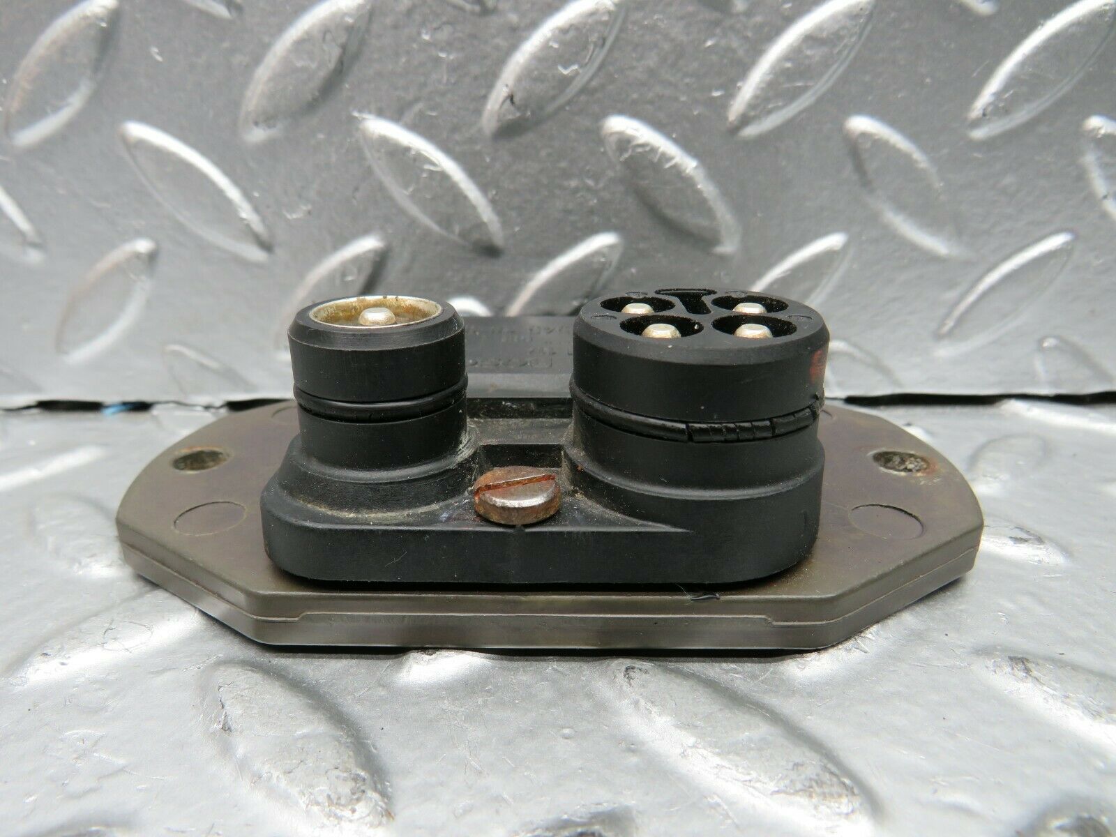 22954 Mercedes-Benz C123 230CE Coupe Ignition Control Unit Bosch 0025451832