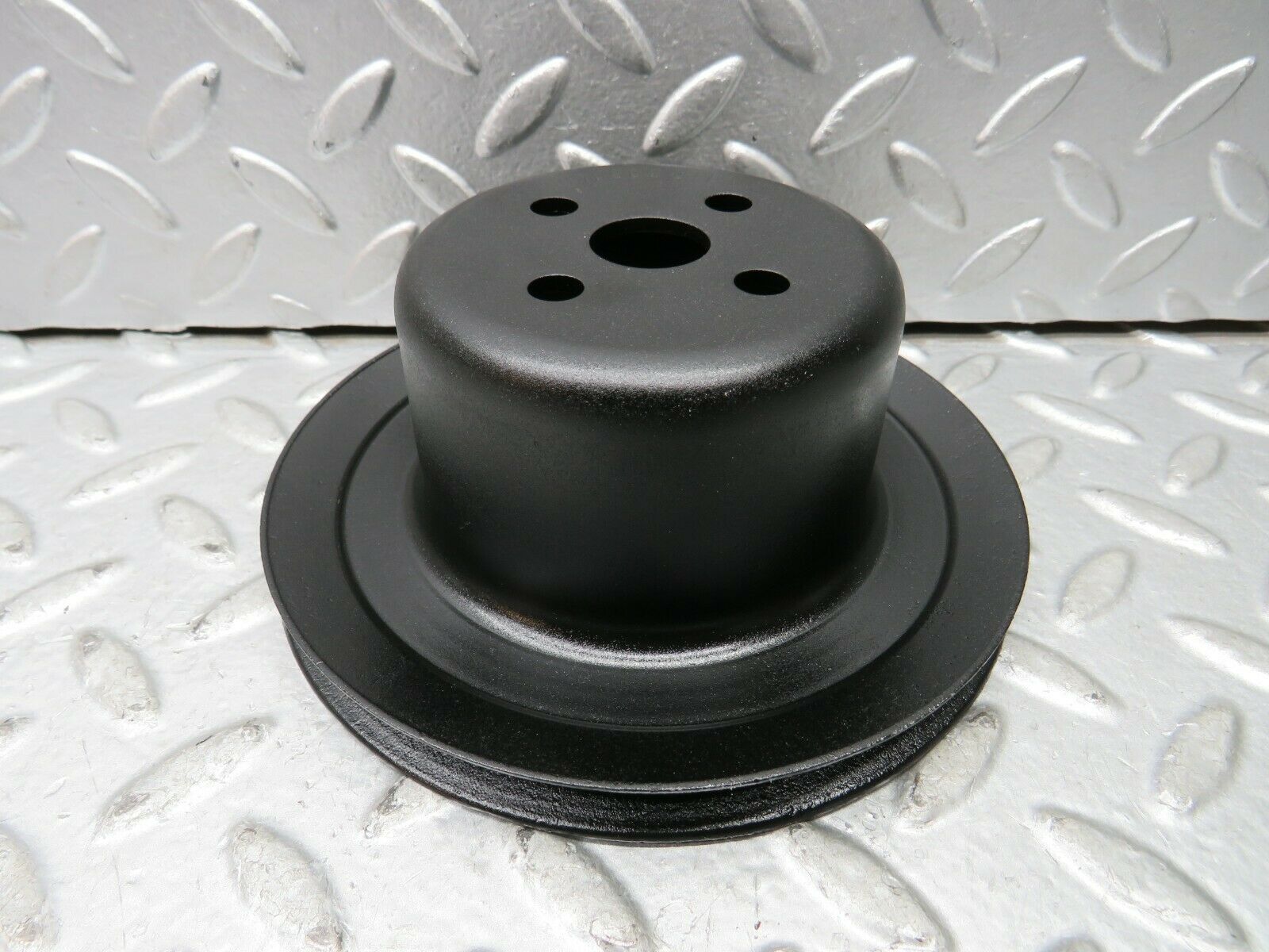 22159 Mercedes-Benz S123 280TE Wagon Water Pump Pulley 1102051410
