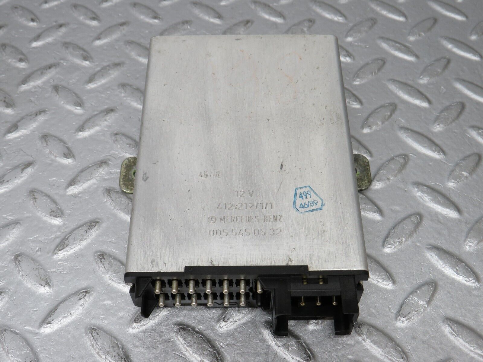 36080 Mercedes-Benz W126 420SE Cruise Control Module Unit 0055450532